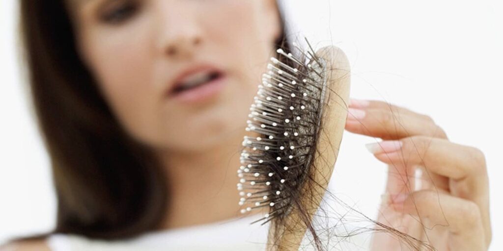 چهار روش درمان ریزش مو بر اثر کرونا